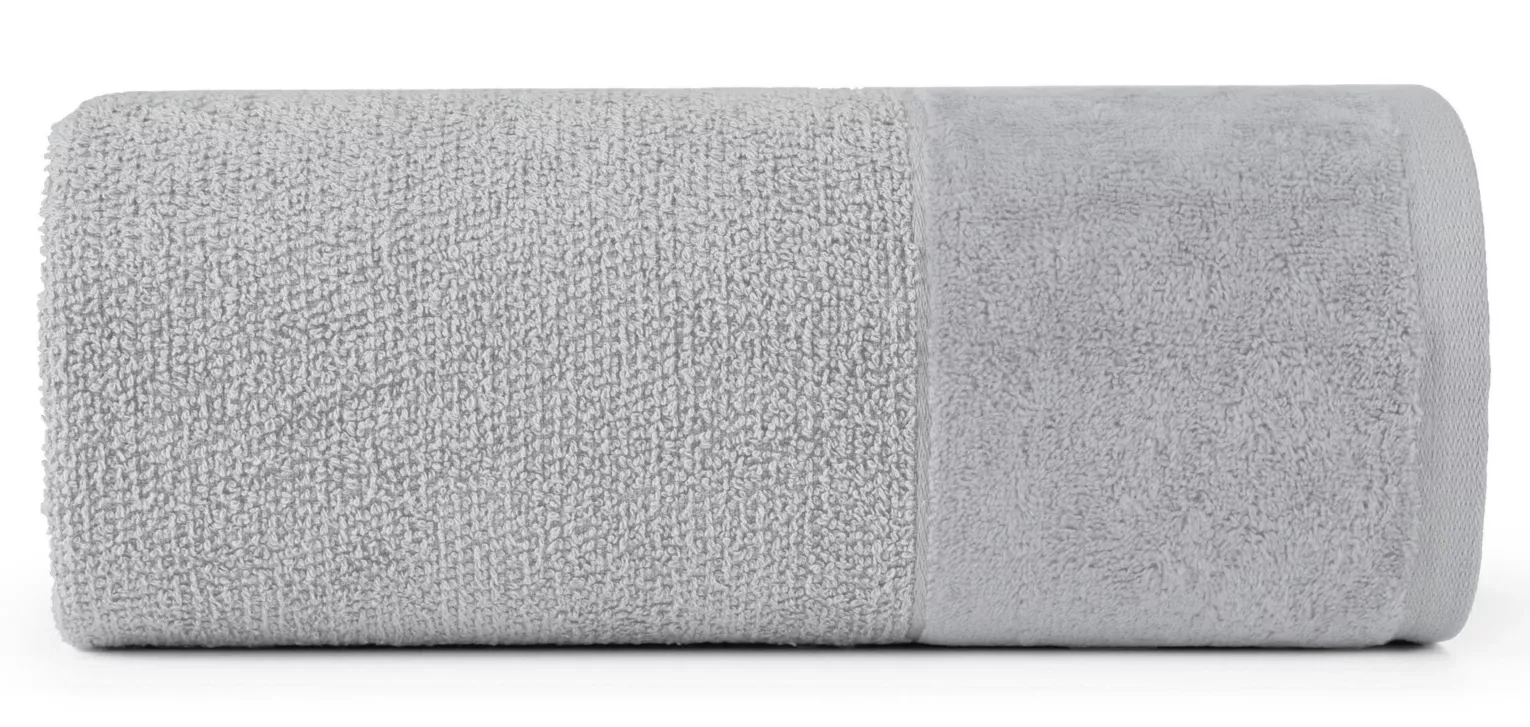Ręcznik kąpielowy 50x90 cm bawełniany kolor jasnoszary z bordiurą z weluru 500 g/m2 LUCY Eurofirany