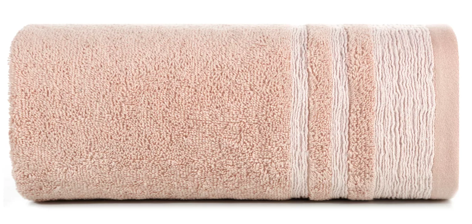 Ręcznik kąpielowy 50x90 cm bawełniany kolor pudrowy róż z ozdobną bordiurą 500 g/m2 MERY Eurofirany
