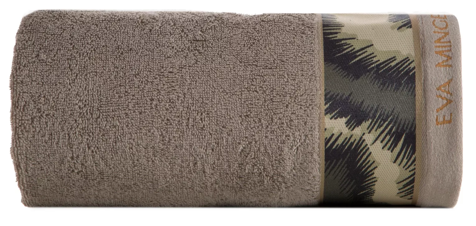 Ręcznik do rąk 30x50 cm bawełniany kolor ciemnobeżowy,czarny z designerską bordiurą 500 g/m2 EVA 24 Eva Minge Eurofirany