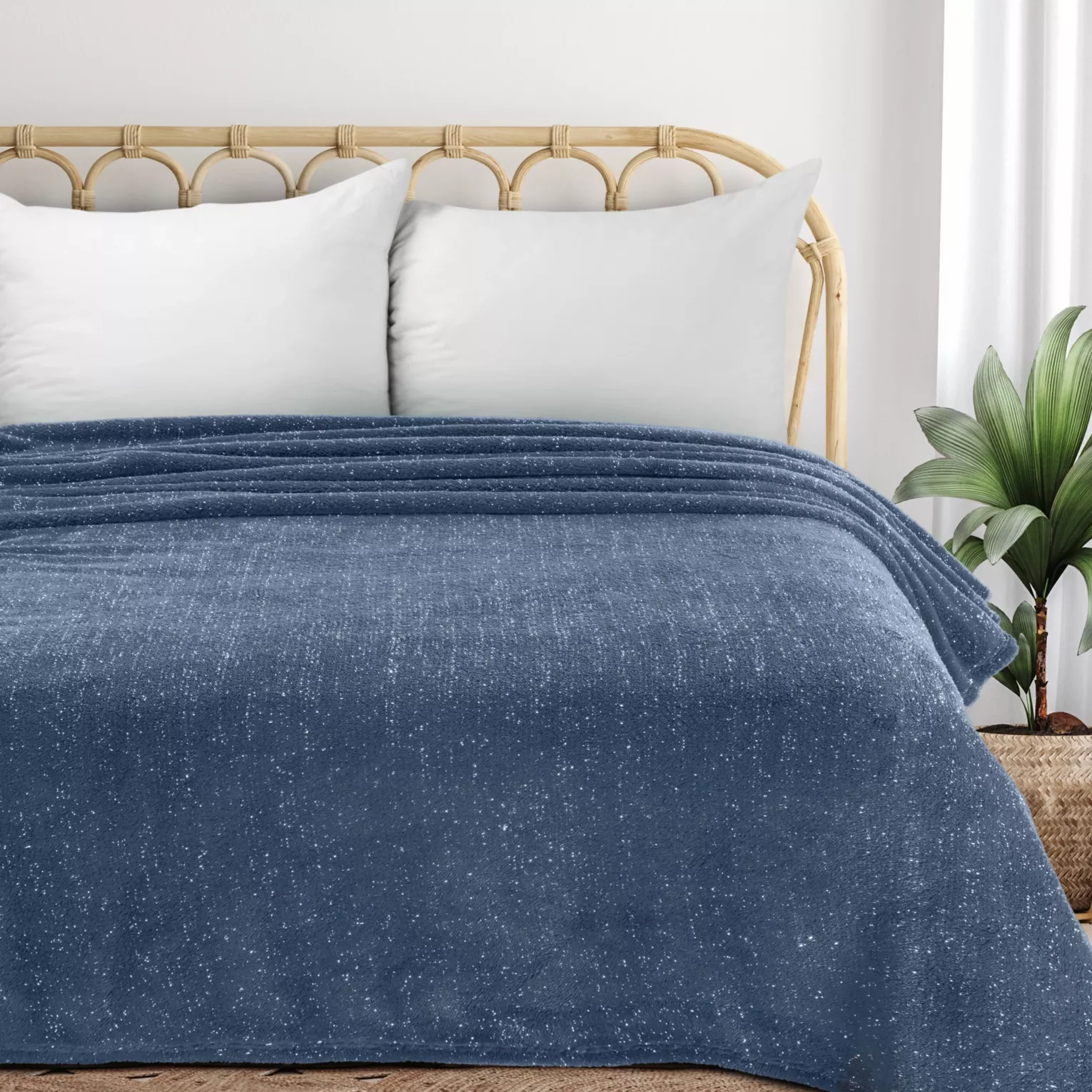 Koc  150x200 cm granatowo, srebrny z dodatkiem lśniącej nici BLINK DESIGN 91 Eurofirany
