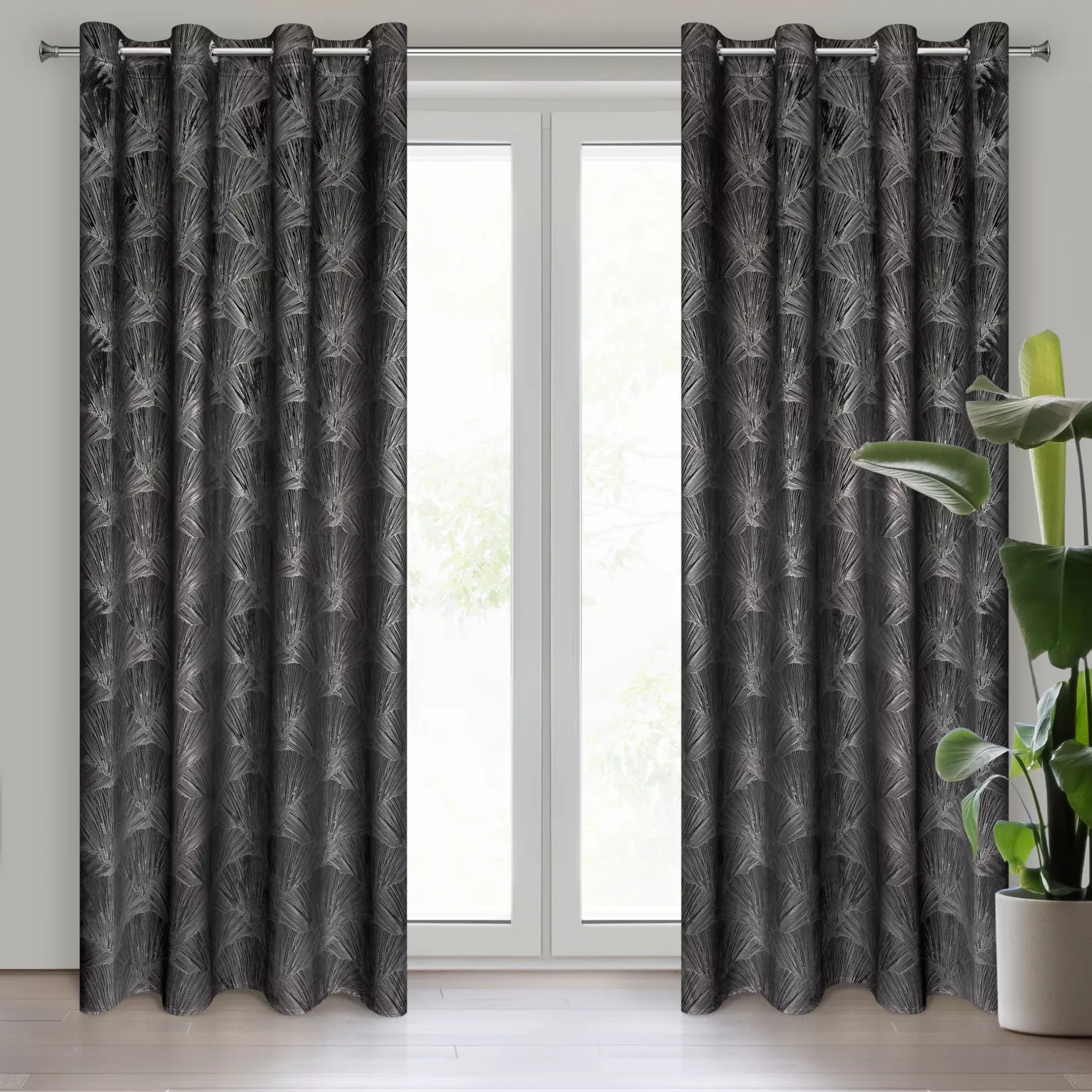 Zasłona czarno, szampańska z motywem roślinnym z tkaniny welwetowej 140x250 cm przelotka GOJA Pierre Cardin Eurofirany
