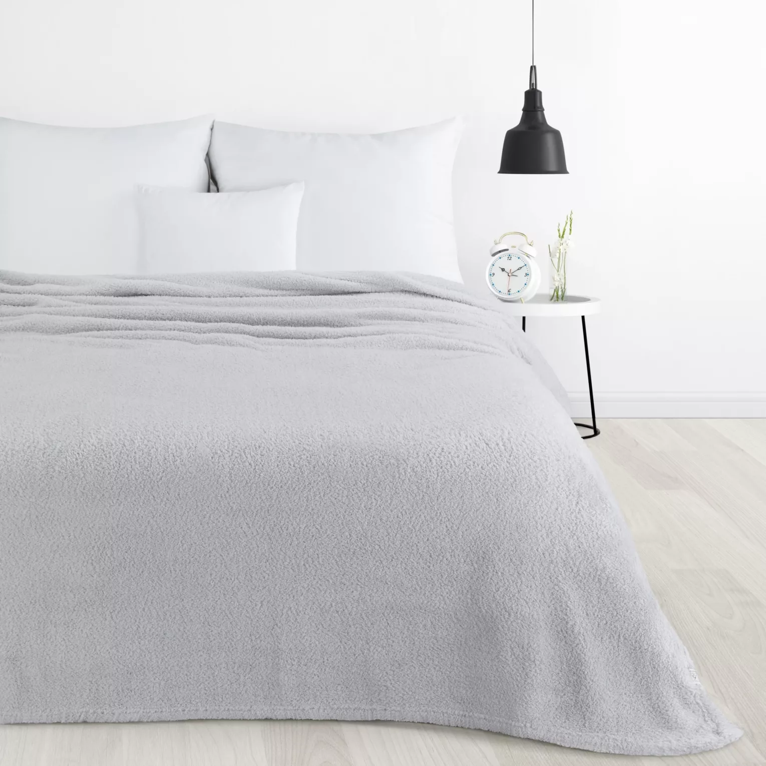 Koc polarowy 200x220 cm srebrny LORI DESIGN 91 Eurofirany