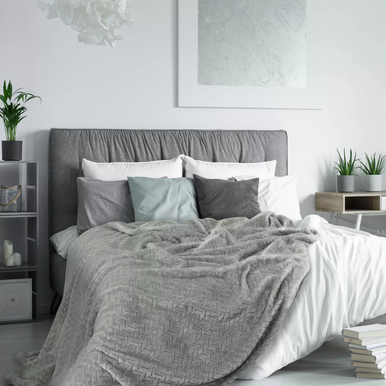 Koc  170x210 cm stalowy miękki w dotyku z wytłaczanym wzorem CINDY DESIGN 91 Eurofirany