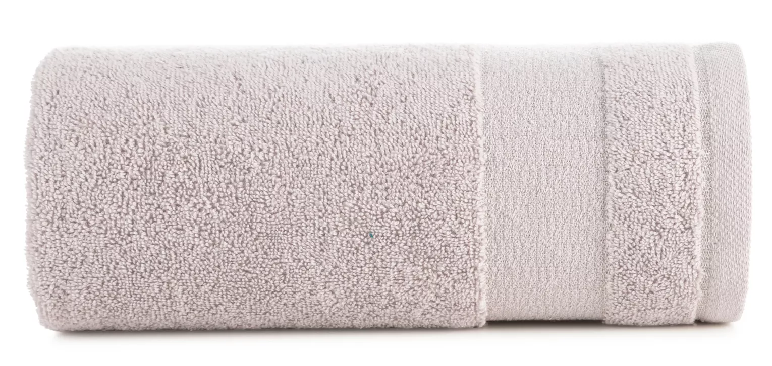 Ręcznik do rąk 30x50 cm bawełniany kolor pudrowy róż z ozdobną bordiurą 500 g/m2 NESSY Eurofirany