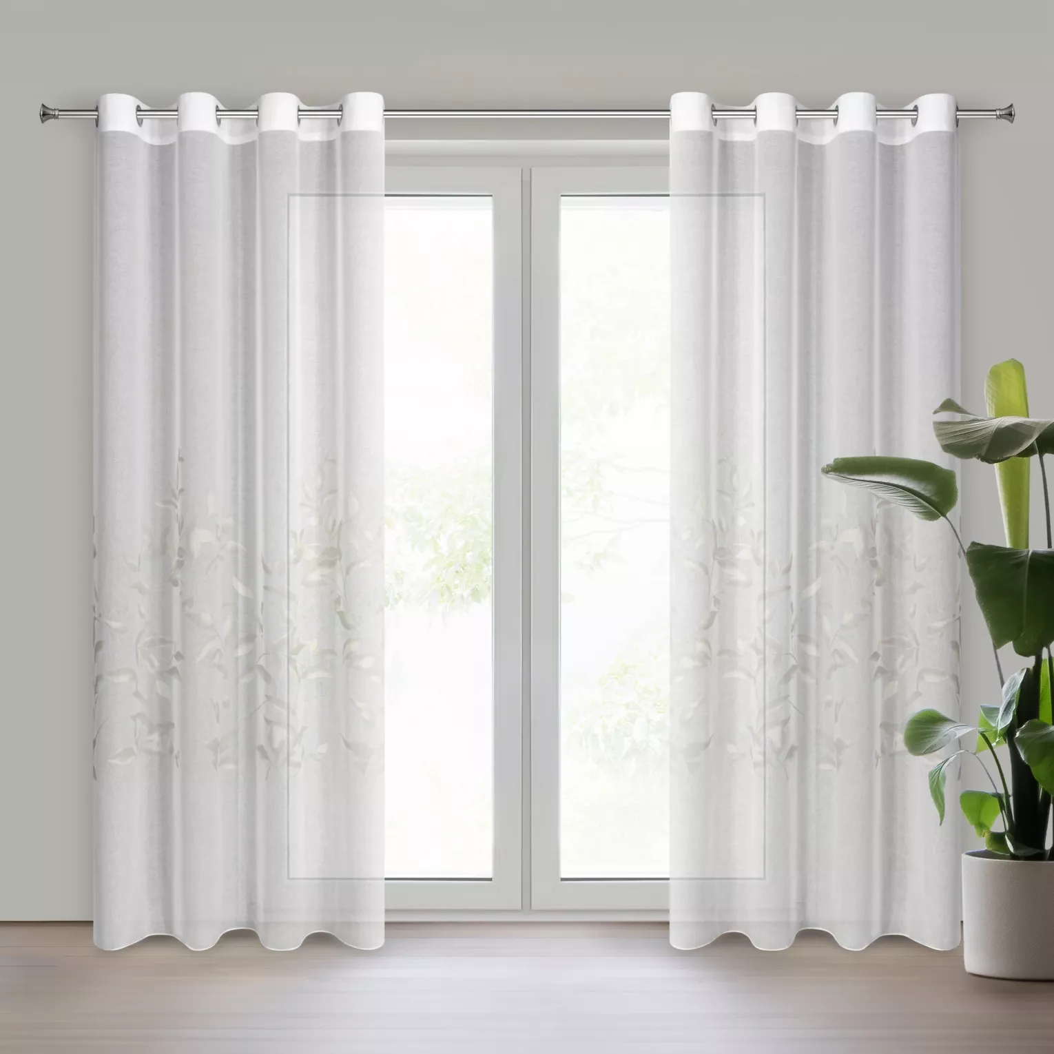 Firana biało, srebrna z etaminy zdobiona motywem roślinnym 140x250 cm przelotka ESTELLA Eurofirany