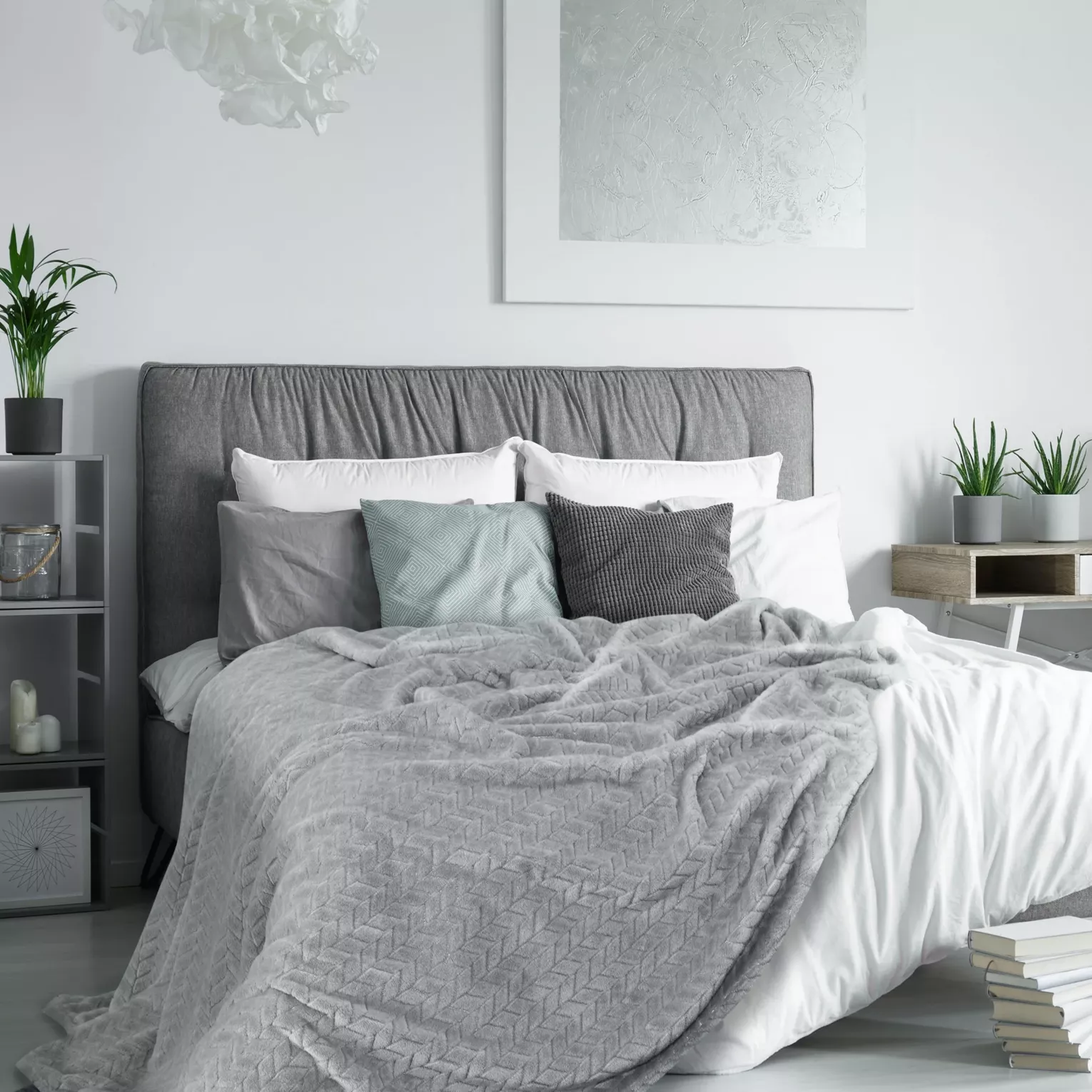 Koc  170x210 cm srebrny miękki w dotyku z wytłaczanym wzorem CINDY DESIGN 91 Eurofirany