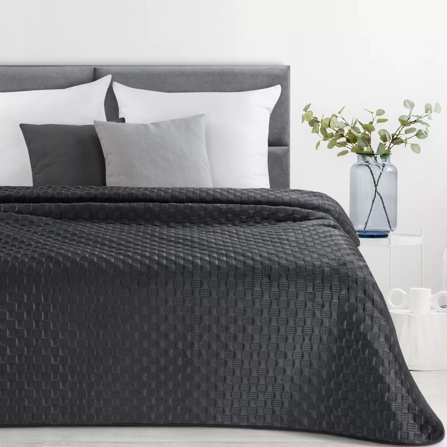 Narzuta welwetowa czarna 170x210 cm pikowana metodą hot press SOFIA 4 EUROFIRANY PREMIUM