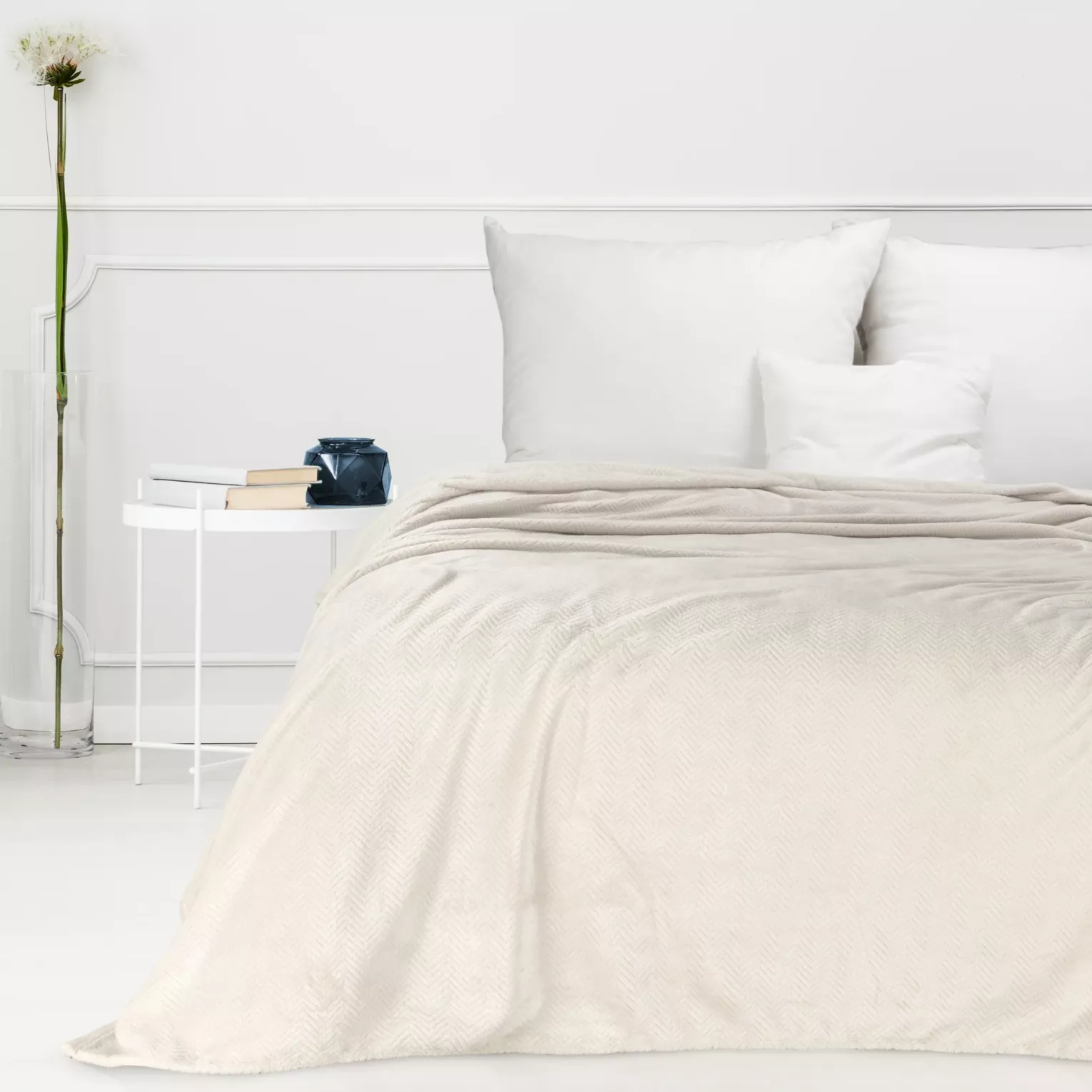 Koc  170x210 cm kremowy miękki w dotyku z wytłaczanym wzorem jodełki CINDY 5 DESIGN 91 Eurofirany