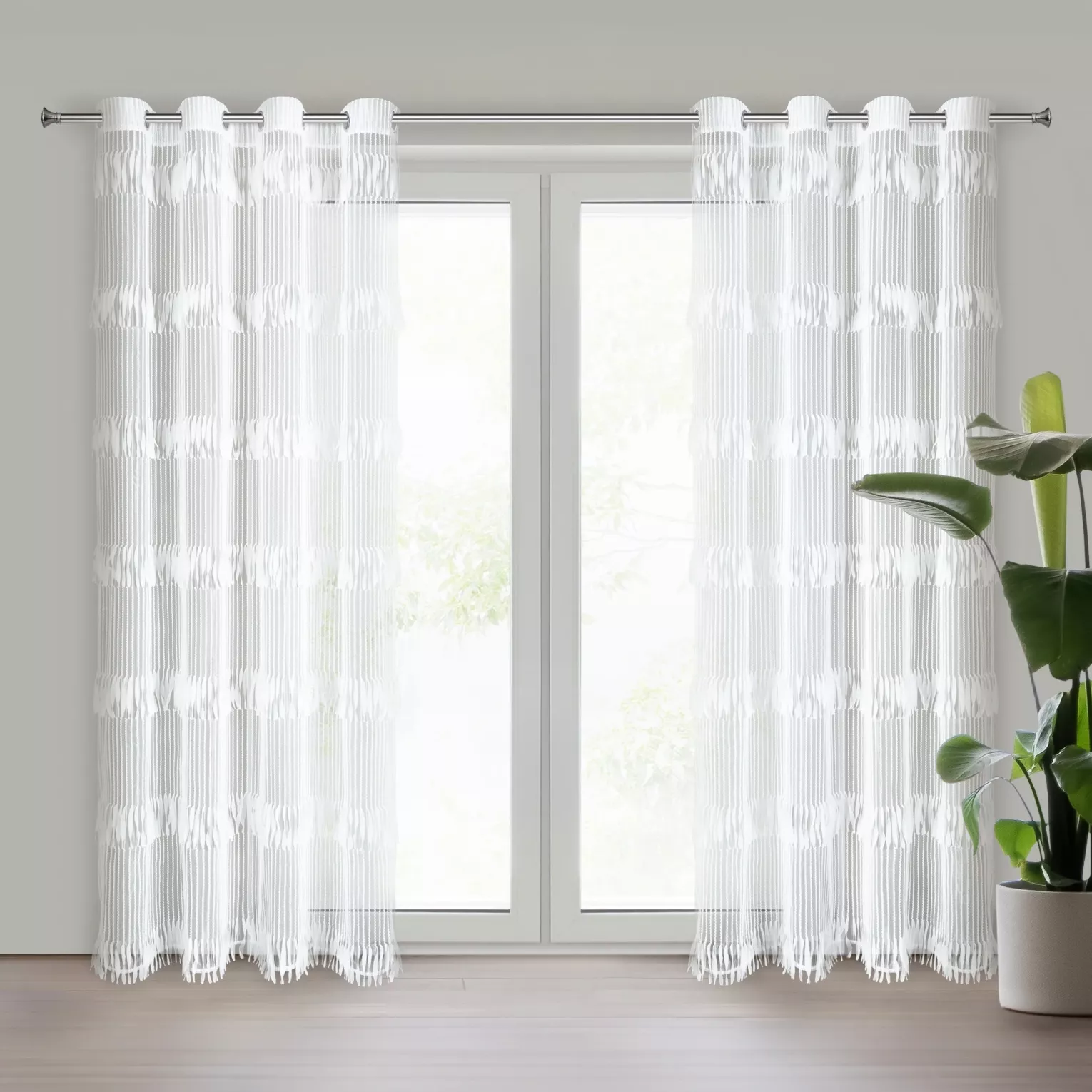 Zasłona biała zdobiona fantazyjnym wzorem 140x250 cm przelotka SOTERA Eva Minge Eurofirany