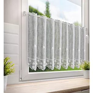 Tkanina firanowa zazdrostka z etaminy zdobiona haftem drobnych kwiatów Eurofirany