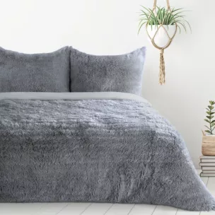 Pościel 220x200 cm z polaru kolor srebrny gładka TIFFANY Design 91 Eurofirany