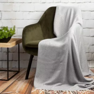 Koc akrylowy 130x170 cm stalowo, biały jedwabisty w dotyku z drobnym strukturalnym wzorem i frędzlami AKRYL 3 EUROFIRANY PREMIUM