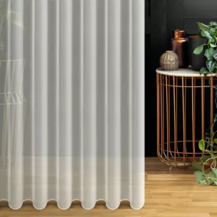 Tkanina firanowa markizeta, gładka baza wykończona obciążnikiem