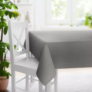 Obrus szyty stalowo srebrny z miękkiej tkaniny welwetowej z drobnym błyszczącym nadrukiem