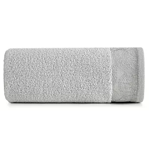 Ręcznik kąpielowy 50x90 cm bawełniany kolor jasnoszary,srebrny z żakardową bordiurą w liście 400 g/m2 AGIS Eurofirany