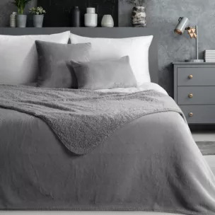 Narzuta dwustronna z przyjemnego futerka i tkaniny barankowej srebrna 170x210 cm NINA Eurofirany Premium
