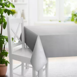 Obrus na wymiar srebrny z miękkiej tkaniny welwetowej