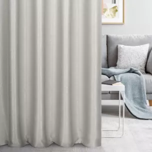 Zasłona szyta na taśmie 8 cm naturalna z gładkiej, zaciemniającej tkaniny z wyraźnym splotem