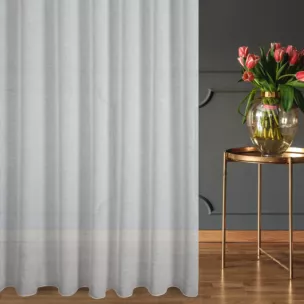 Firana szyta na taśmie fala naturalna z lekko połyskującej, luźnotkanej etaminy z efektem kreszowania, wykończona obciążnikiem