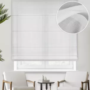 Roleta rzymska biała z matowej, półprzeźroczystej tkaniny, wykończonej obciążnikiem