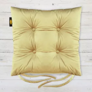 Poduszka na krzesło dwustronna 40 x 40 x 8 cm welwetowa jasnozłota z czterema pikowaniami Eurofirany