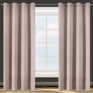 Zasłona pudrowo różowa z gładkiej tkaniny zaciemniająca typu blackout 135x250 cm przelotka PARISA  DESIGN 91