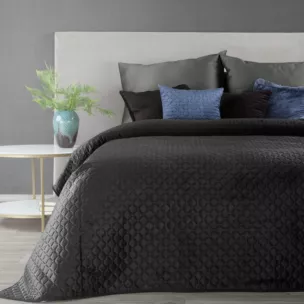 Narzuta welwetowa czarna 220x240 cm pikowana w geometryczny wzór metodą hot press DIMON Eurofirany