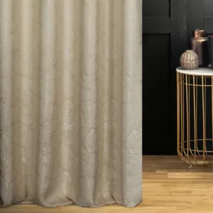 Zasłona szyta na taśmie fala kremowa z tkaniny z wzorem przetykanym błyszczącą nicią