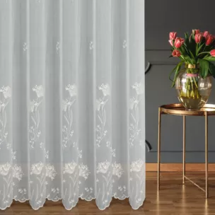 Tkanina firanowa zdobiona haftem roślinnym Eurofirany