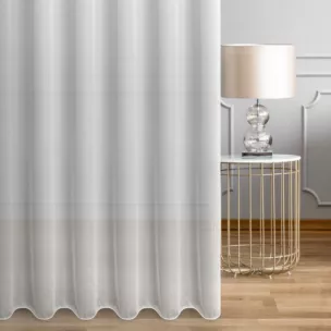 Firana szyta na przelotkach kremowa z supermiękkiej tkaniny o perłowym połysku, wykończona obciążnikiem