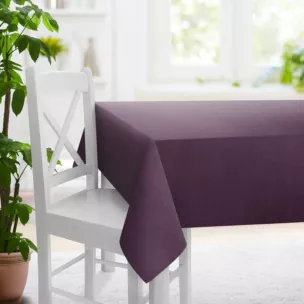 Obrus szyty ITALIA fioletowy z tkaniny welwetowej o delikatnym połysku
