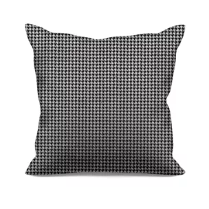 Poszewka szyta czarna tkanina welwetowa z błyszczącym, metalicznym nadrukiem drobnej pepitki