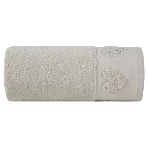 Ręcznik kąpielowy 50x90 cm bawełniany kolor szary z aplikacją serca na bordiurze 500 g/m2 KAMILA Eurofirany