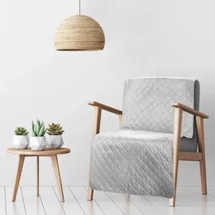 Narzuta welwetowa na fotel jasnoszara 70x160 cm pikowana metodą hot press w geometryczny wzór LUIZ 5 DESIGN 91 Eurofirany