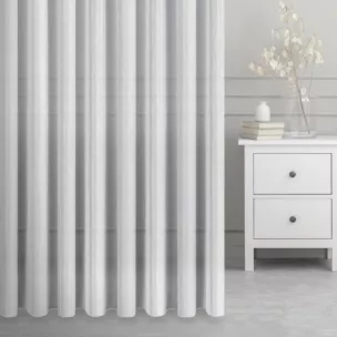 Tkanina firanowa w szerokie, pionowe pasy z dodatkiem błyszczącej nici z kolekcji Eva Minge  Eurofirany