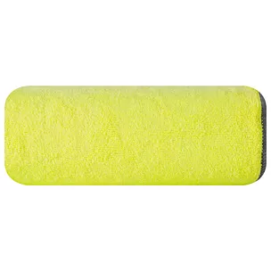Ręcznik plażowy 80x160 cm z mikrofibry kolor zielony szybkoschnący 380 g/m2 IGA Eurofirany