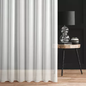 Firana szyta na taśmie fala naturalna z matowej markizety, wykończonej obciążnikiem