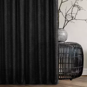 Zasłona szyta na taśmie fala czarna z tkaniny z aplikacją