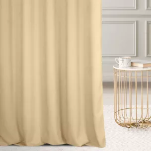 Zasłona szyta na taśmie 5 cm kremowa z miękkiej tkaniny o welurowej strukturze