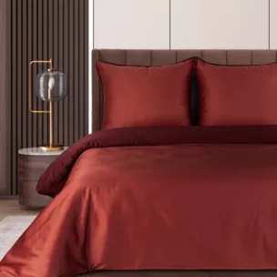 Pościel 140x200 cm komplet 2 częściowy z makosatyny bawełnianej kolor marsala, bordowy dwustronna z sznurem dekoracyjnym na brzegach Eurofirany Premium