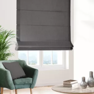 Roleta rzymska popielata z miękkiej tkaniny o welurowej strukturze