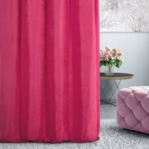 Zasłona szyta na taśmie fala DORA - HIT amarantowa z miękkiej tkaniny o welurowej strukturze