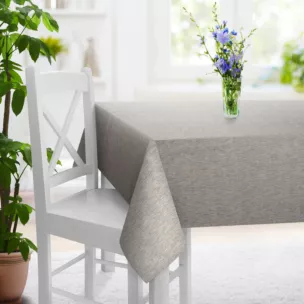 Obrus szyty popielaty z tkaniny o naturalnym splocie i efektem melanżu, z dodatkiem nici metalicznej Italissima Eva Minge