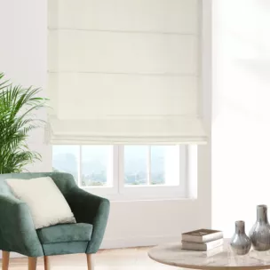 Roleta rzymska jasnokremowa z miękkiej tkaniny welwetowej