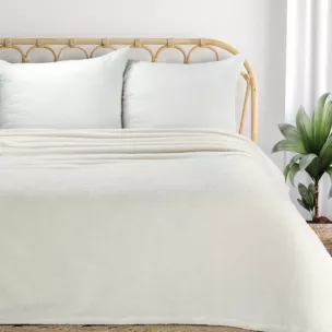 Koc  150x200 cm biało, srebrny z dodatkiem lśniącej nici BLINK DESIGN 91 Eurofirany