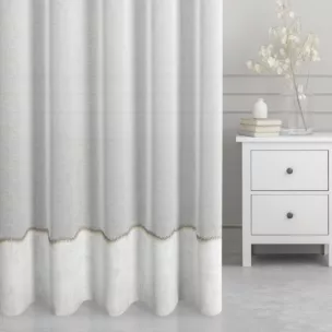 Firana szyta na flexach kremowo popielata z matowej etaminy wykończonej ozdobnym podwinięciem Italissima Eva Minge