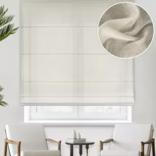 Roleta rzymska ciemnokremowa z delikatnej połyskującej tkaniny o strukturze deszczyku wykończonej obciążnikiem