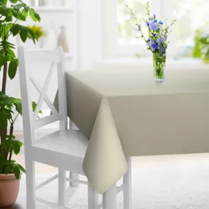 Obrus szyty szarobeżowy z tkaniny o naturalnym splocie w stylu eko