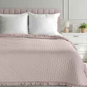 Narzuta pudrowa 220x240 cm obszyta falbaną pikowana techniką hot press LIBI 3 EUROFIRANY CLASSIC