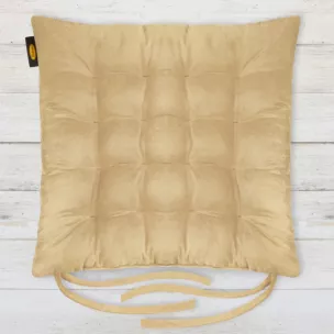 Poduszka na krzesło dwustronna 40 x 40 x 6 cm welurowa beżowa z szesnastoma pikowaniami ADORE Eurofirany